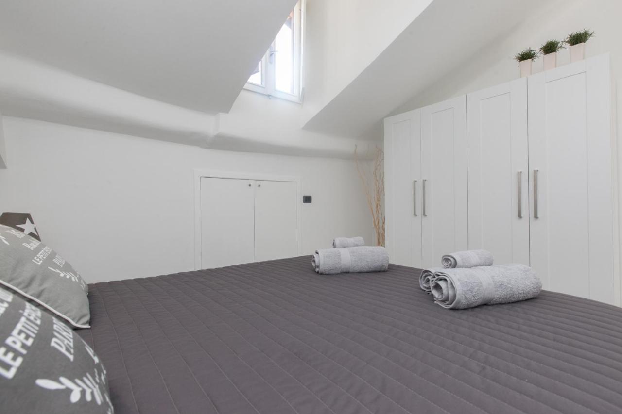 Amazing And New Penthouse In City Center Milano Exteriör bild