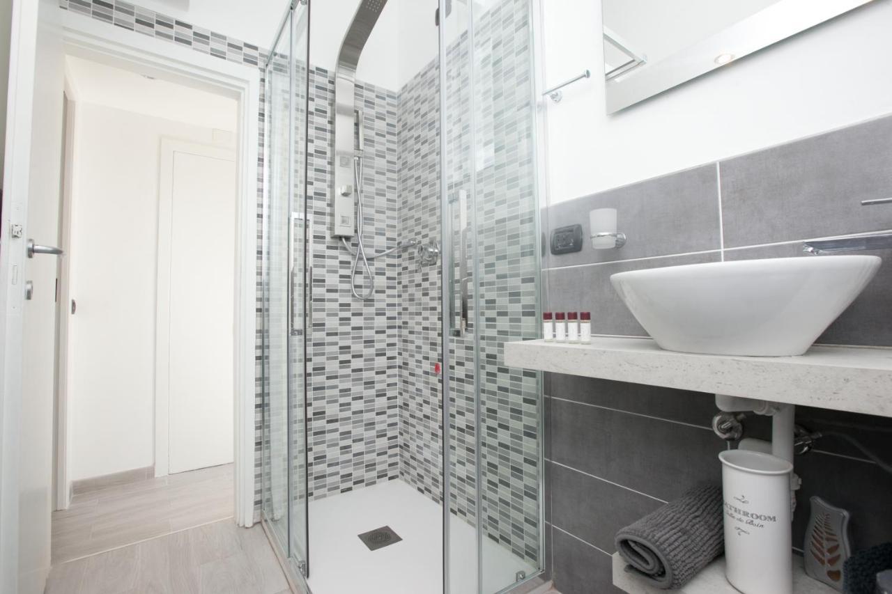 Amazing And New Penthouse In City Center Milano Exteriör bild