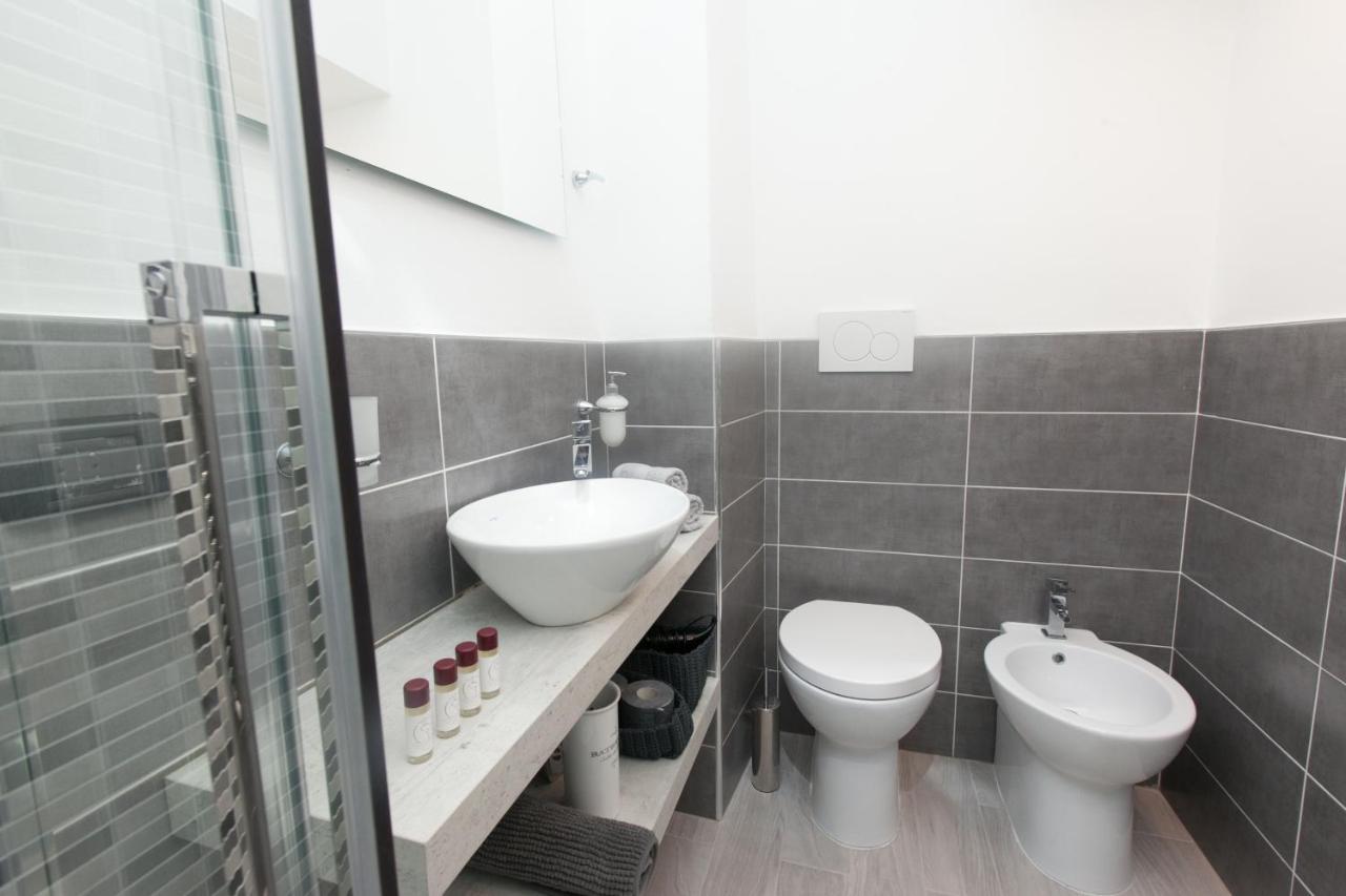 Amazing And New Penthouse In City Center Milano Exteriör bild